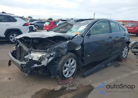 2007 Toyota Camry Le V6 z USA, uszkodzony, nr VIN 4T1BK46K57U503394